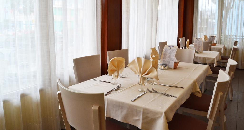 Hotel Midi Lido di Jesolo Zewnętrze zdjęcie